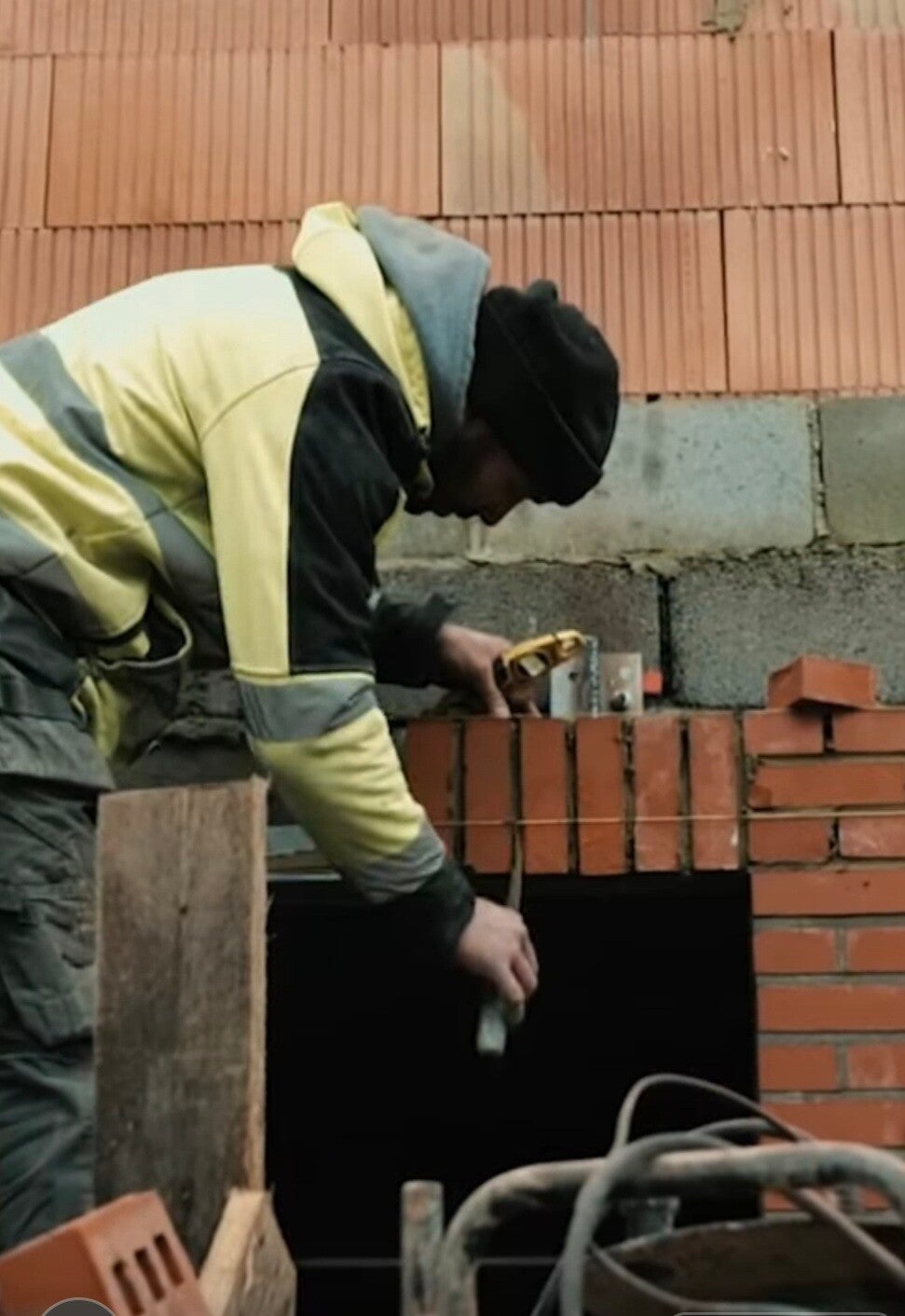 Afgewerkte ruwbouw van een woning door DeBa.B